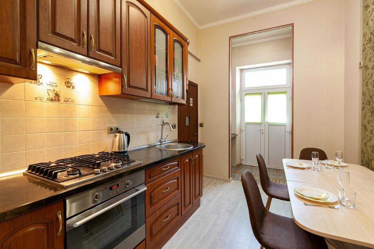 Bv Apartments Homey Lviv Exterior photo