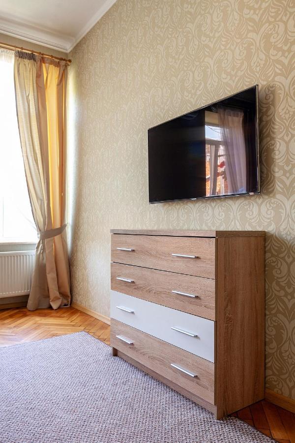 Bv Apartments Homey Lviv Exterior photo